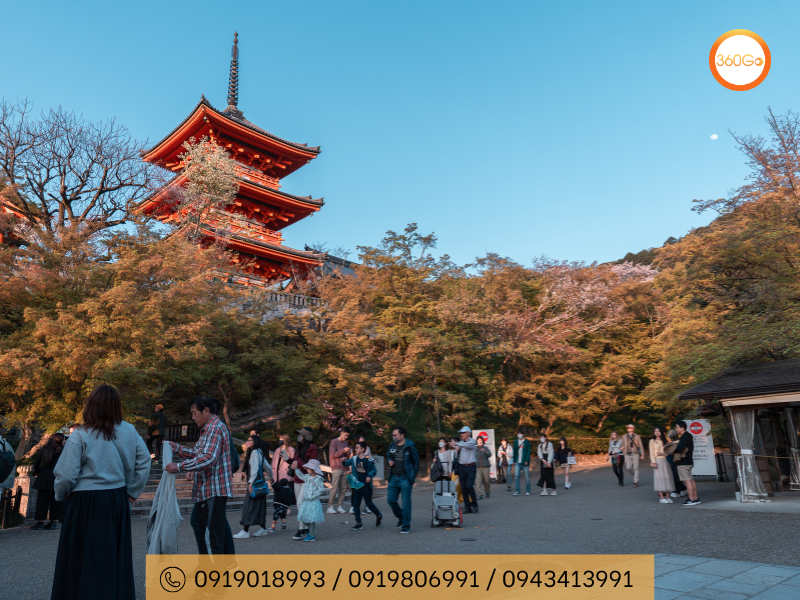 Con đường dẫn lên chùa Kiyomizu - Du lịch 360Go